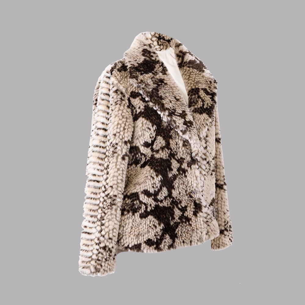 人造毛翻領上衣